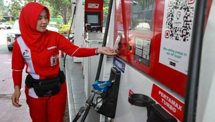 Harga BBM Pertamina Terbaru: Pertamax Turbo Naik, Pertamax Green Turun.