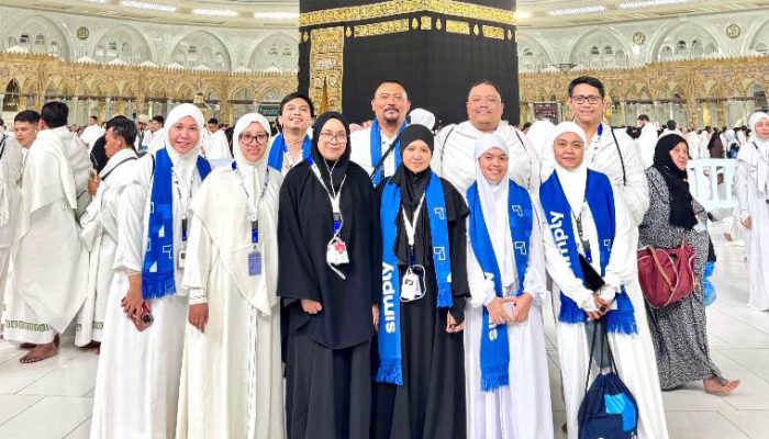 Apresiasi Karyawan Terbaik, J99 Corp. Berangkatkan Puluhan Karyawan untuk Umroh