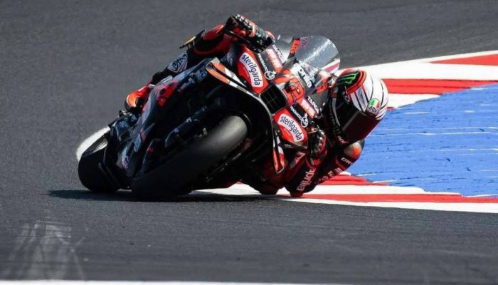 Bezzecchi Raih Pole Position MotoGP San Marino, Ungguli Marquez Bersaudara