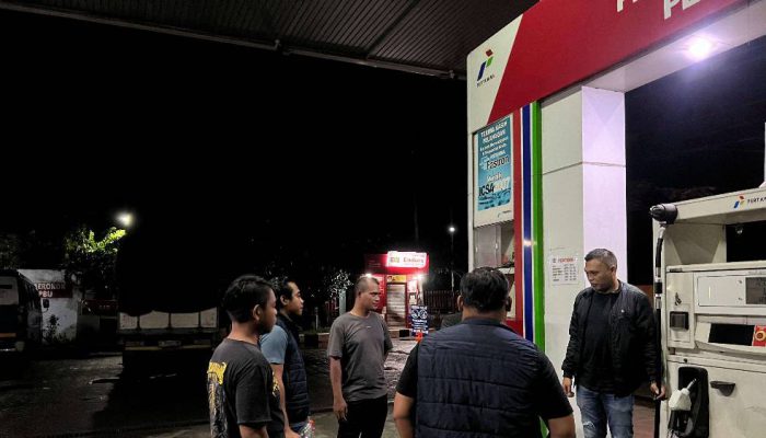 Satreskrim Polres Lamongan Turun Tangan Cek Dugaan Pertalite Tercampur Air