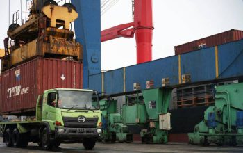 Kinerja Meningkat, TPK Ternate Catat Pertumbuhan Arus Peti Kemas 2025