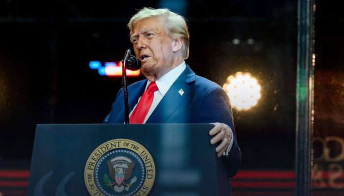 Trump Teken Perintah Eksekutif, Ancam Tarif 25 Persen bagi Negara yang Berdagang dengan Iran