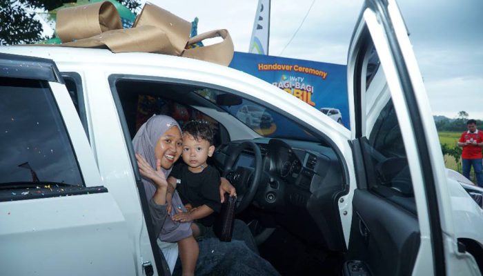 Dari Hobi Nonton Jadi Dapat Mobil, Pelanggan Telkomsel di Pamekasan dan Jember Beruntung