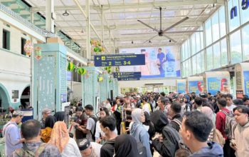 Puncak Arus Balik Lebaran 2026: 221 Ribu Penumpang Kereta Api Padati Stasiun Hari Ini