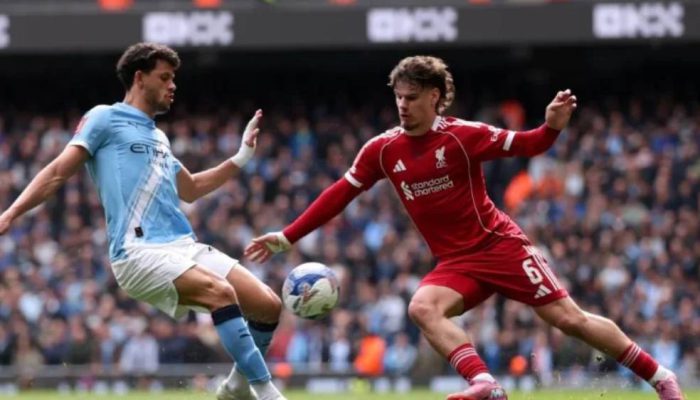 Manchester City Pesta Gol, Liverpool FC Tersingkir, Nasib Arne Slot di Ujung Tanduk