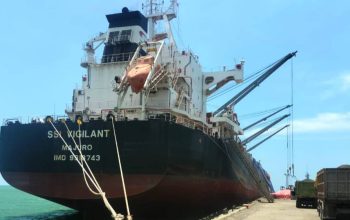 Tembus Afrika, SIG Kirim Ekspor Perdana Klinker ke Mauritania