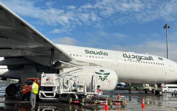 Embarkasi Surabaya Mulus, Pertamina Patra Niaga Lakukan Pengisian Perdana Avtur Haji 2026