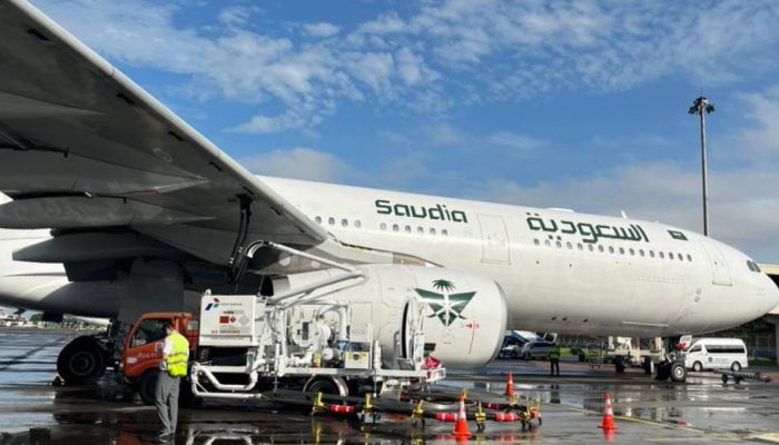 Embarkasi Surabaya Mulus, Pertamina Patra Niaga Lakukan Pengisian Perdana Avtur Haji 2026