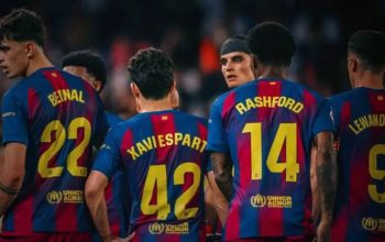 Lewandowski Tutup Karier Bersama Barcelona dengan Gol Meski Takluk dari Valencia