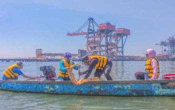 Terminal Teluk Lamong Dorong Pengelolaan Lingkungan Berbasis Sains Melalui Riset Biota Laut