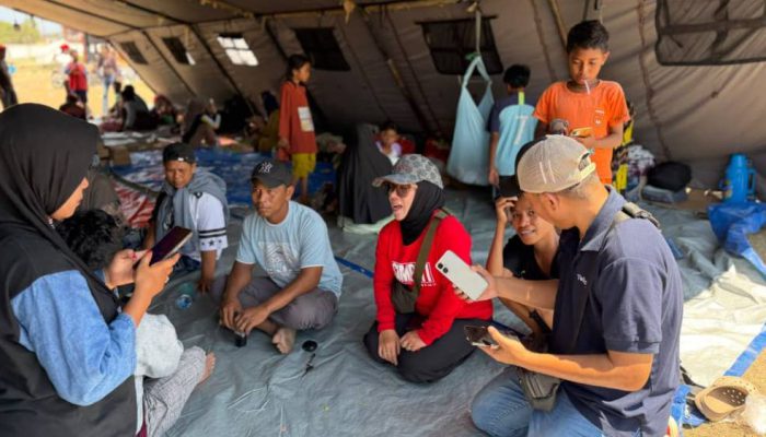 Wujud Peduli Bencana Flores, Telkomsel Pastikan Warga Tetap Terhubung Lewat Paket Rp1