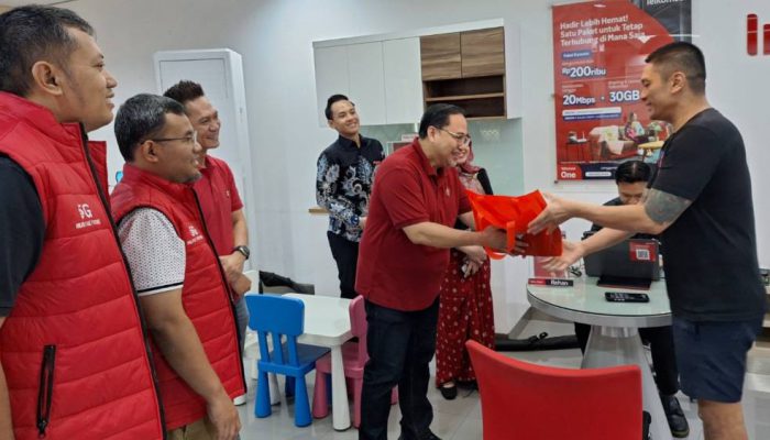 Telkomsel Jatim Dengarkan Aspirasi Pelanggan di Momentum Harpelnas 2026