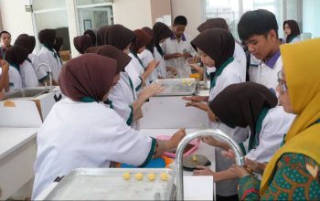 Jadi SMK Pertama di Banten, SMKN 2 Pandeglang Gandeng Bogasari Kembangkan TEFA