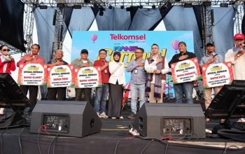 Telkomsel Hadirkan RANS Carnival di Kediri, Ada Geisha hingga Happy Asmara