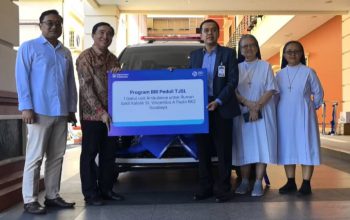 BRI Peduli Salurkan Ambulans ke RKZ Surabaya untuk Perkuat Layanan Kemanusiaan
